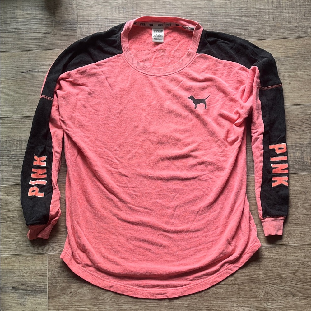 Vintage PINK Victoria's Secret Long Sleeve in Pink
